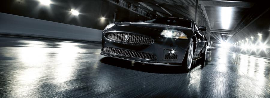  Jaguar XKR-S 2008 года  (фото 7 из 27)